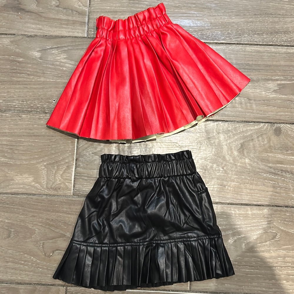 Red skirt -black skirt